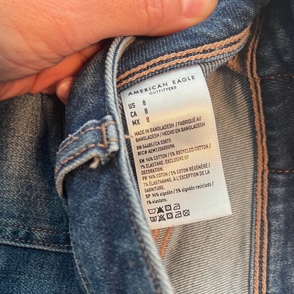 AE Stretch Denim Mom Short size 8 - Picture 7 of 10